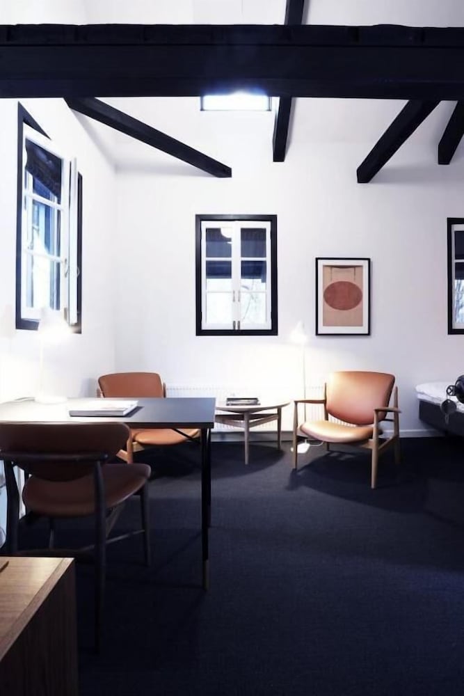 HOUSE OF FINN JUHL HAKUBA 松本・軽井沢