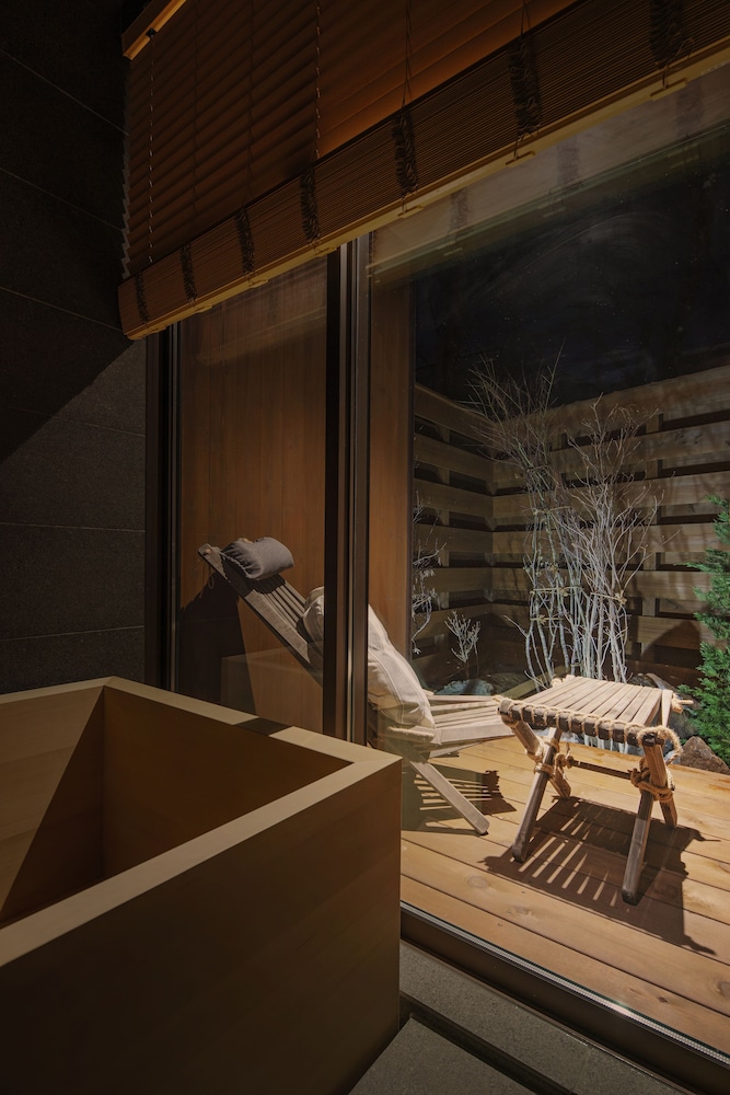 カイロス BY ザ・ハクバ・コレクション 松本・軽井沢