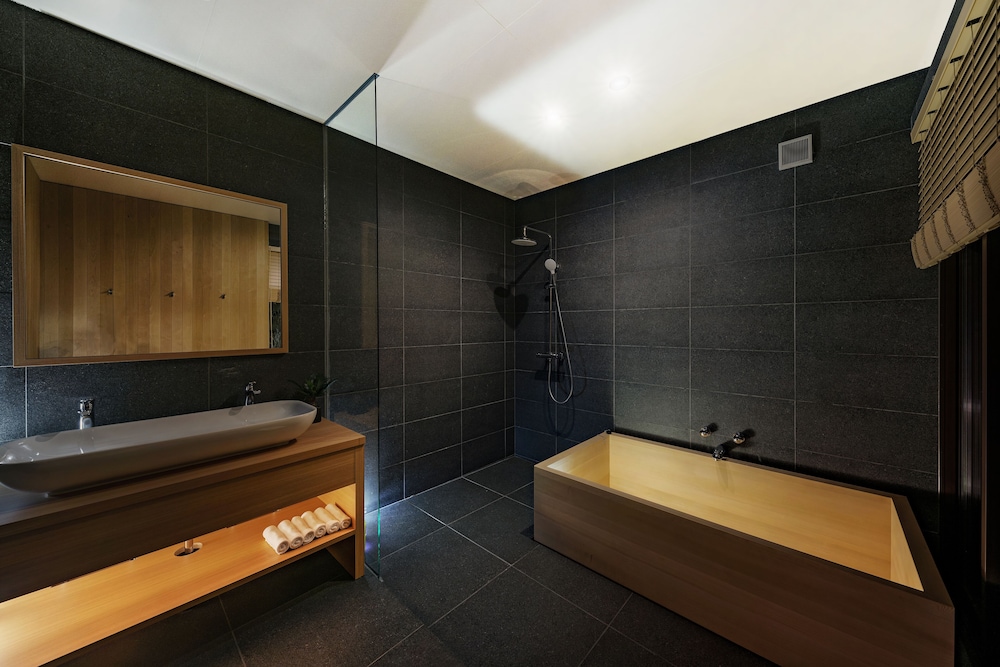 カイロス BY ザ・ハクバ・コレクション 松本・軽井沢