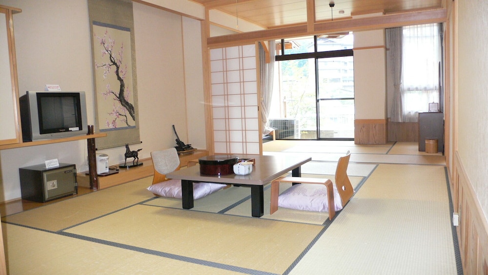 湯多利の里 伊那華 松本・軽井沢