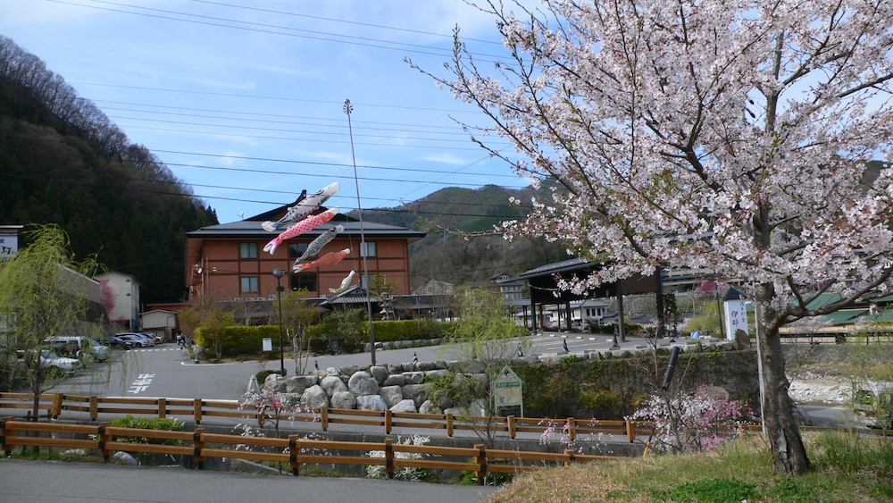 湯多利の里 伊那華 松本・軽井沢