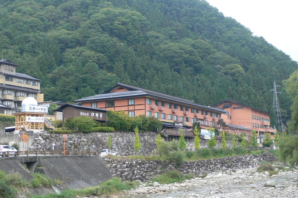 湯多利の里 伊那華 松本・軽井沢