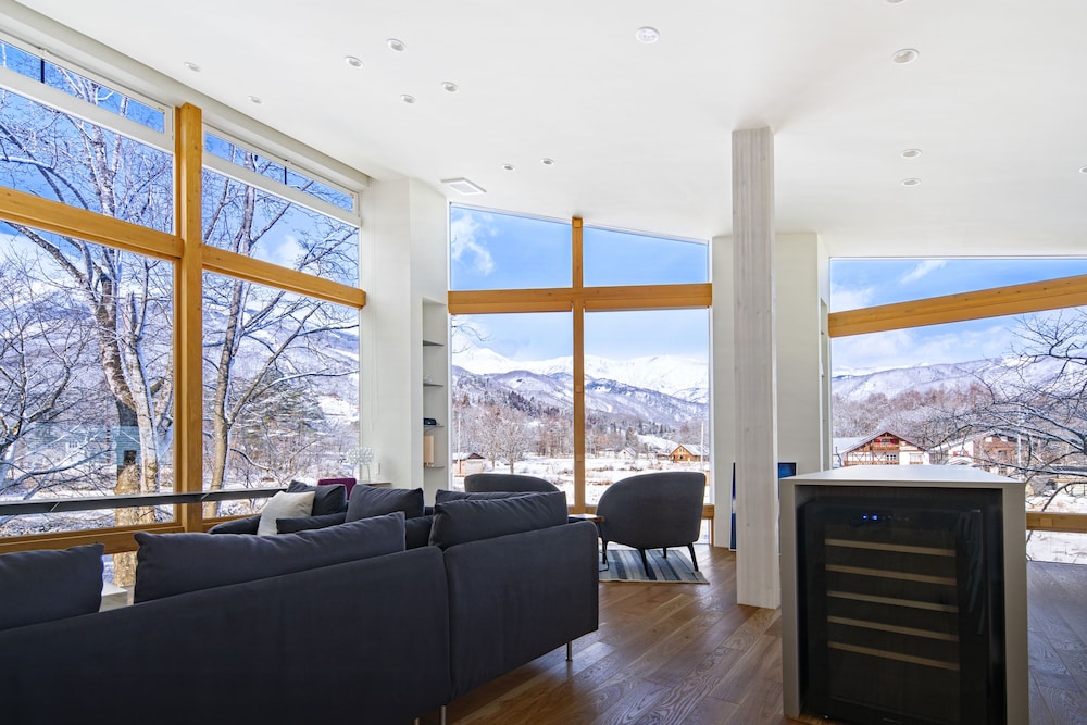ALPINARC CHALET HAKUBA 松本・軽井沢