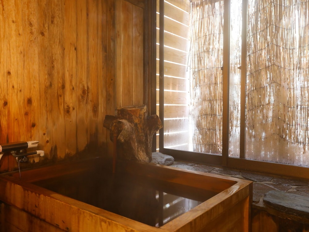 上林温泉　塵表閣　本店 松本・軽井沢