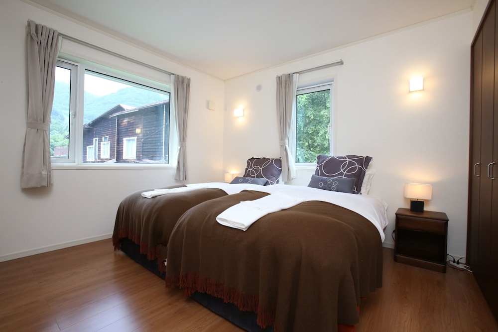 キャッツビラ白馬 1&2 松本・軽井沢