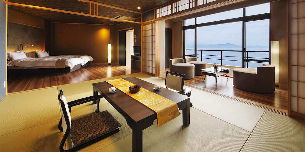 和歌浦温泉 萬波 和歌山