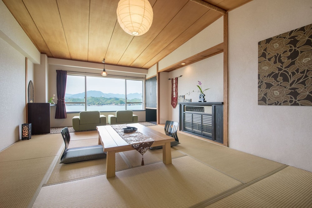 花いろどりの宿花游 和歌山