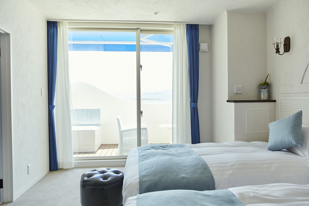 WAKANOURA NATURE RESORT EPICHARIS 和歌山