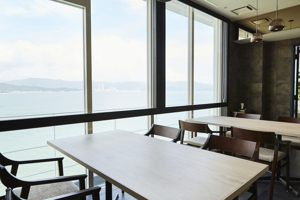 WAKANOURA NATURE RESORT EPICHARIS 和歌山