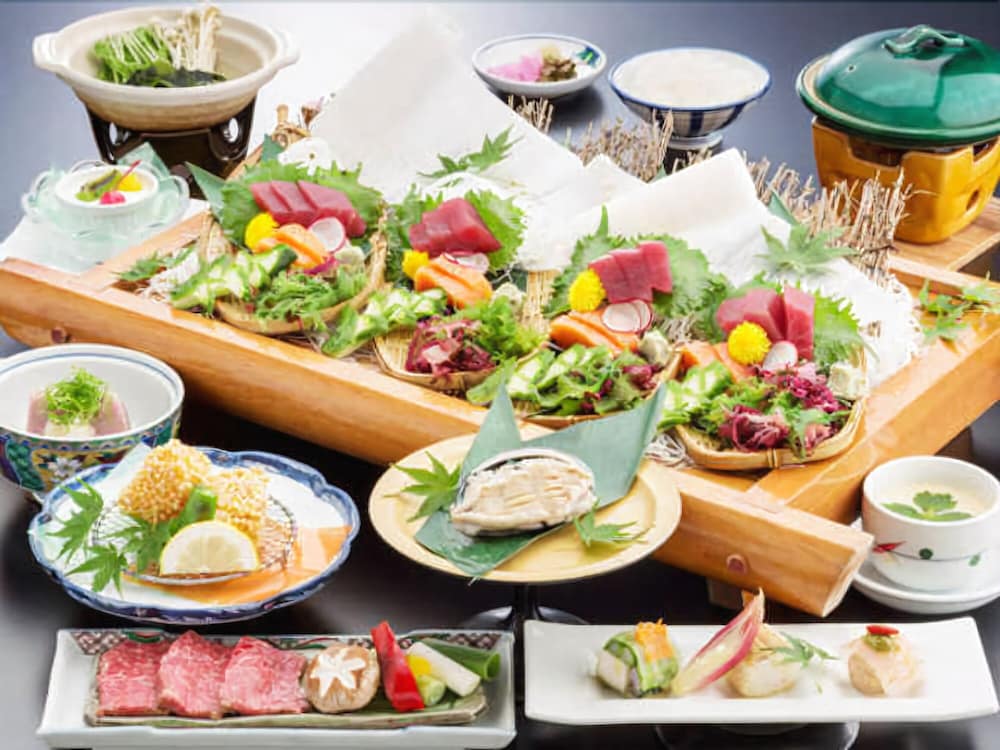 陽いずる紅の宿　勝浦観光ホテル 和歌山