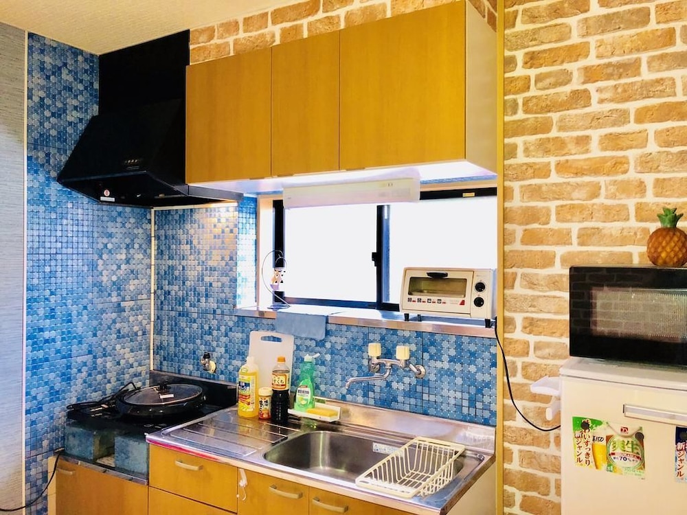 ミッドタウン サクラ アパートメント ハウス 201 和歌山