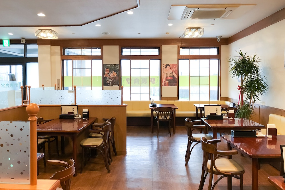 ホテル & レンタカー 660 和歌山