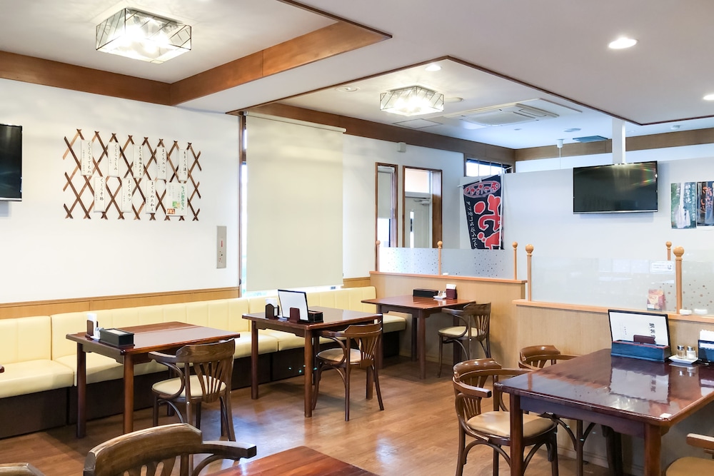 ホテル & レンタカー 660 和歌山