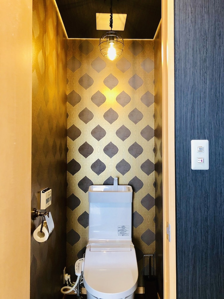 ミッドタウン サクラ アパートメント ハウス 101 和歌山