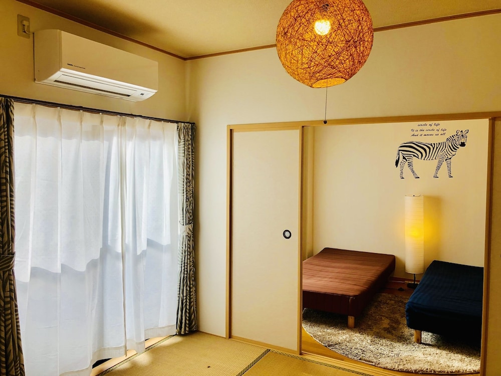 ミッドタウン サクラ アパートメント ハウス 101 和歌山