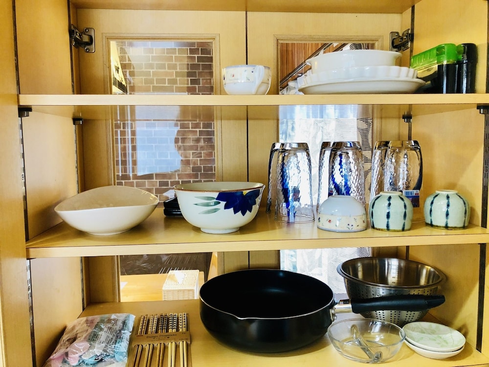 ミッドタウン サクラ アパートメント ハウス 101 和歌山