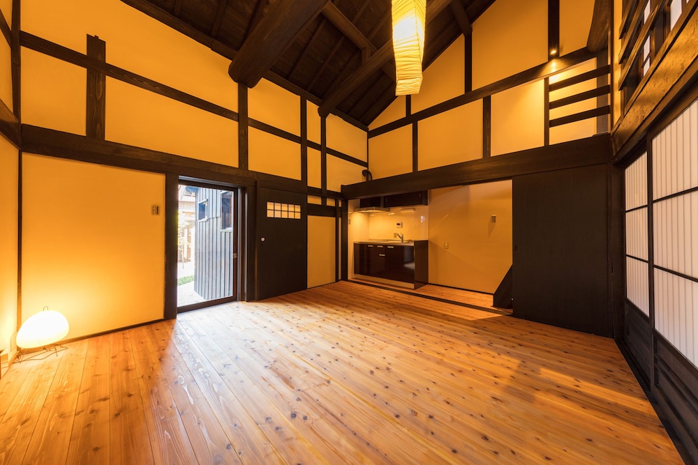 千山庵きたまち 102 和歌山