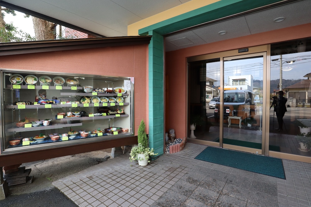 BUSINESS HOTEL KAMEYA 和歌山