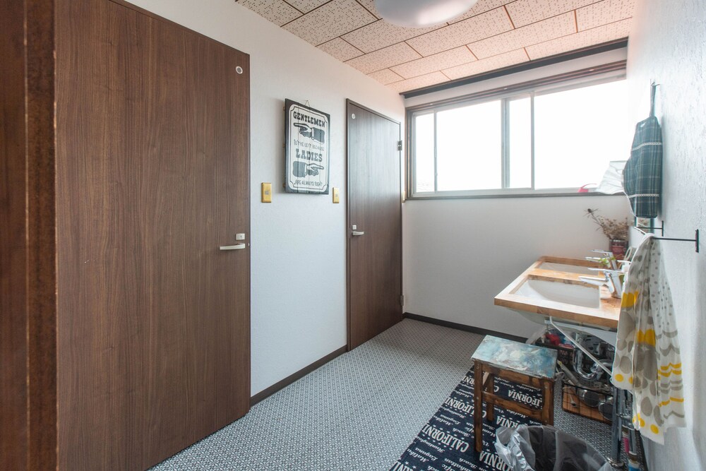 CAFE AND GUESTHOUSE 楓荘 和歌山