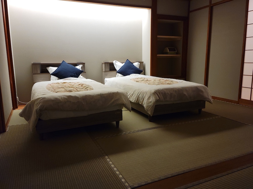 月本屋旅館 但馬
