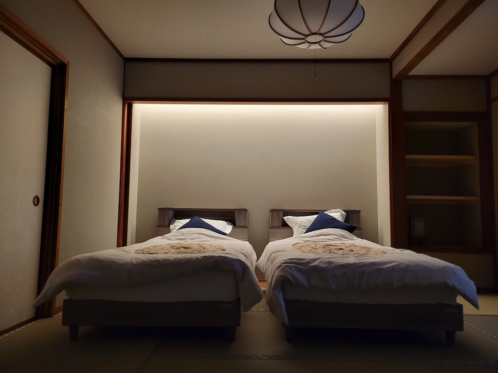 月本屋旅館 但馬