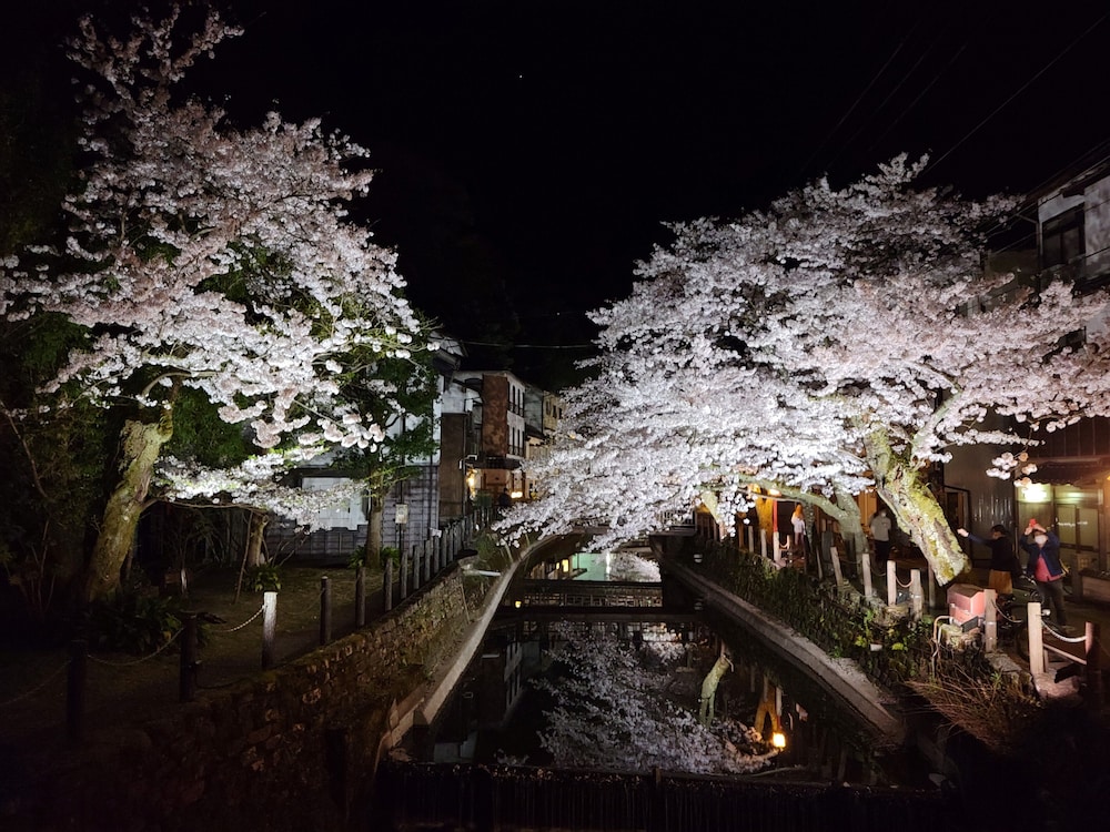 月本屋旅館 但馬