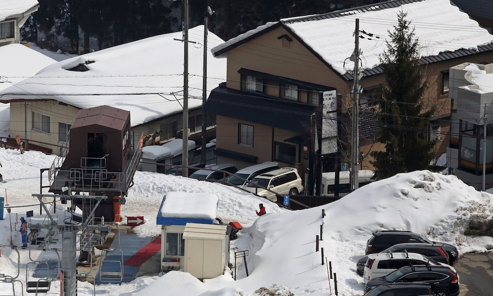 ハチ北温泉 お宿 ひさ家 但馬