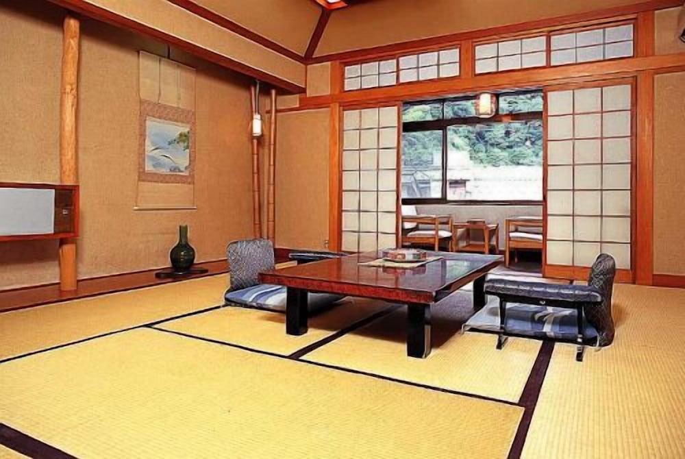 千年の湯 権左衛門 但馬