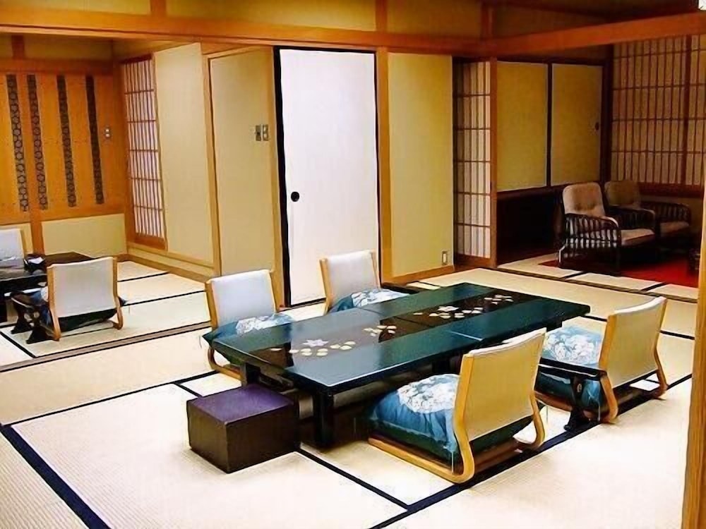 朝野家 但馬