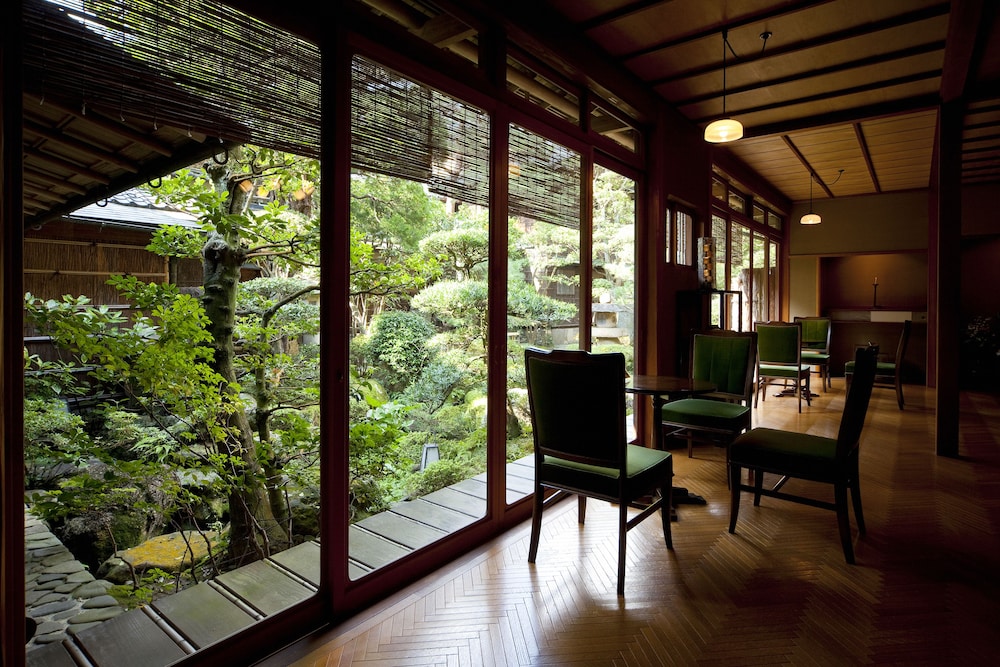 城崎温泉 西村屋本館 但馬