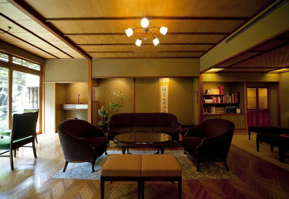 城崎温泉 西村屋本館 但馬