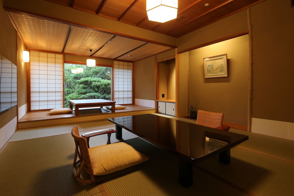 城崎温泉 西村屋本館 但馬