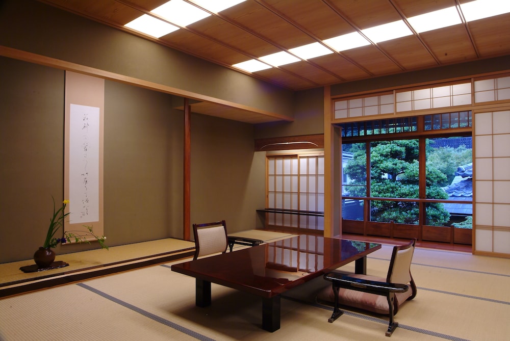 城崎温泉 西村屋本館 但馬
