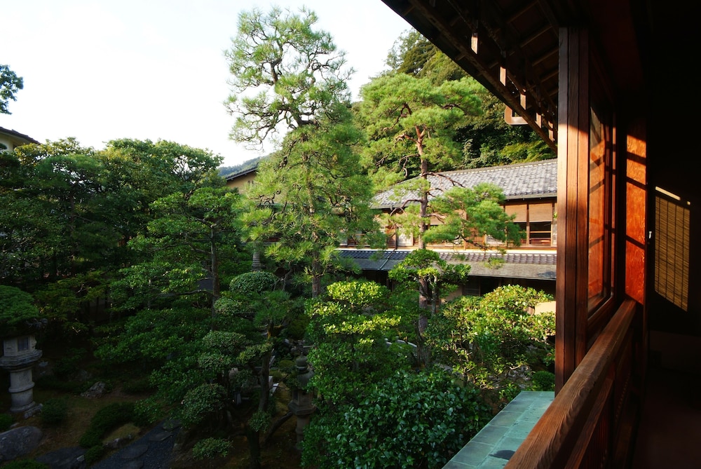 城崎温泉 西村屋本館 但馬
