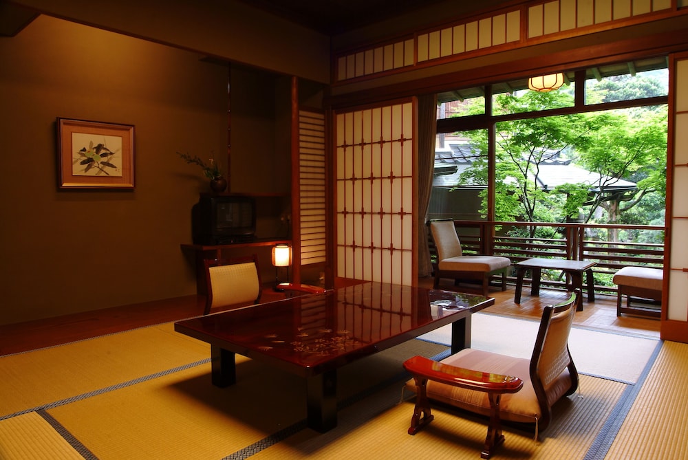 城崎温泉 西村屋本館 但馬