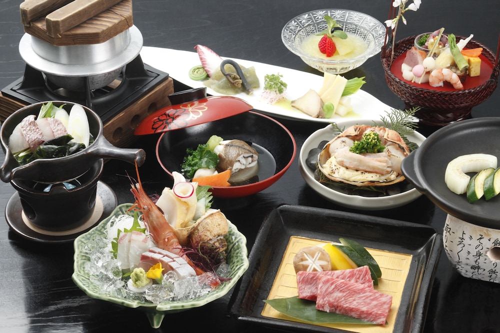 西村屋ホテル招月庭 但馬
