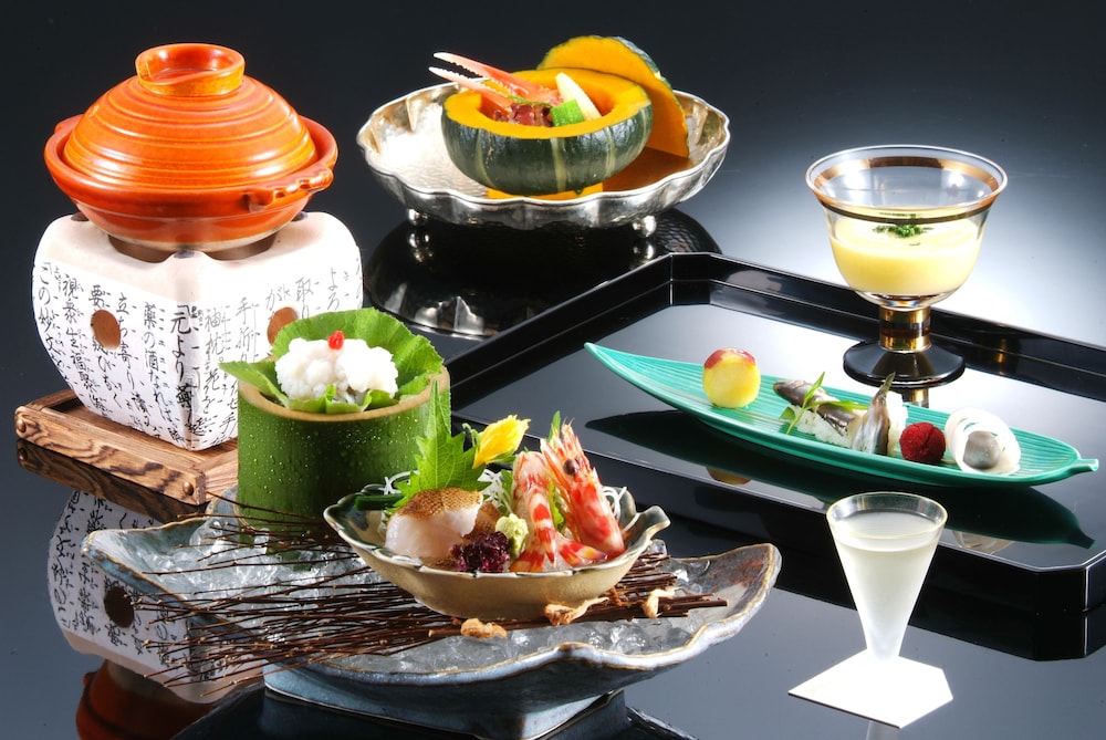 西村屋ホテル招月庭 但馬