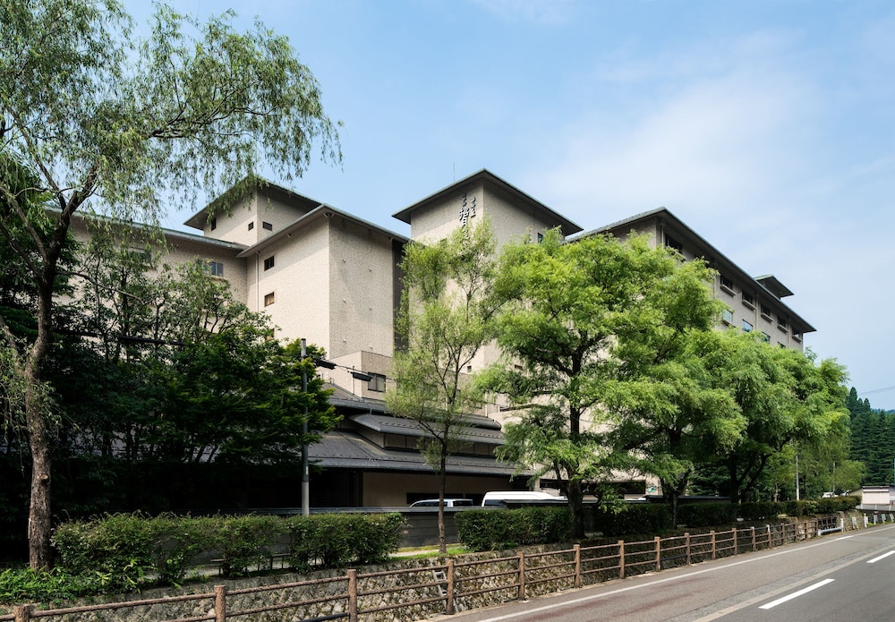 西村屋ホテル招月庭 但馬