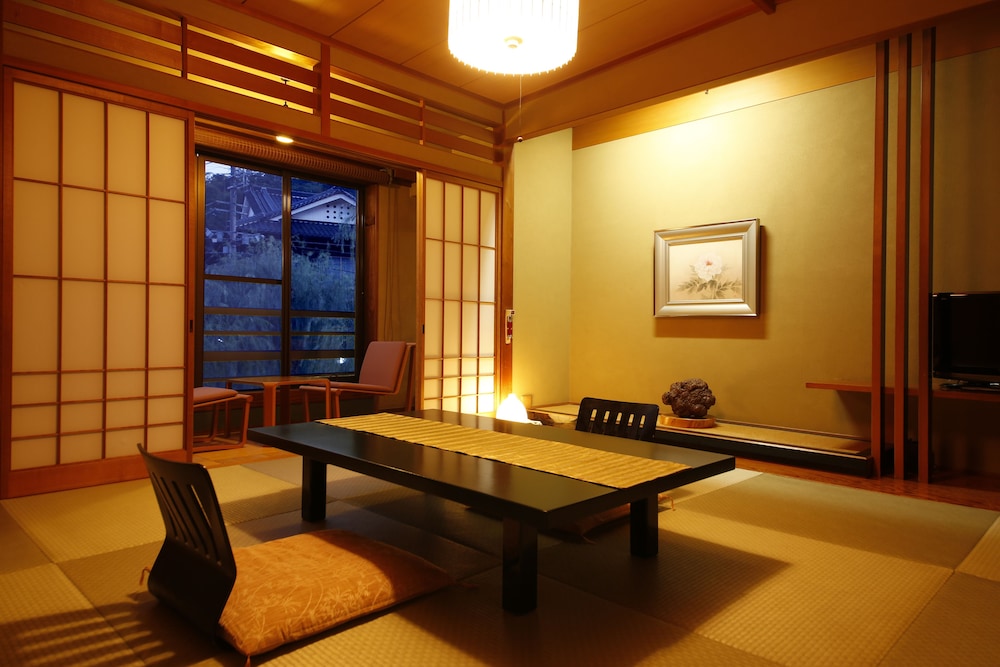 城の崎　山本屋 但馬