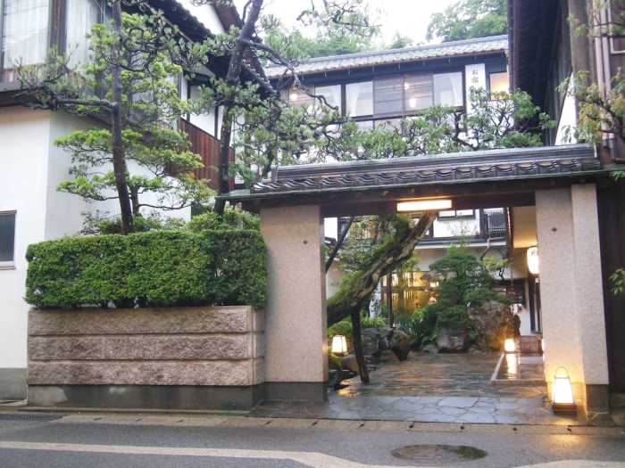 HAYAKAWA ECONOMY INN 但馬