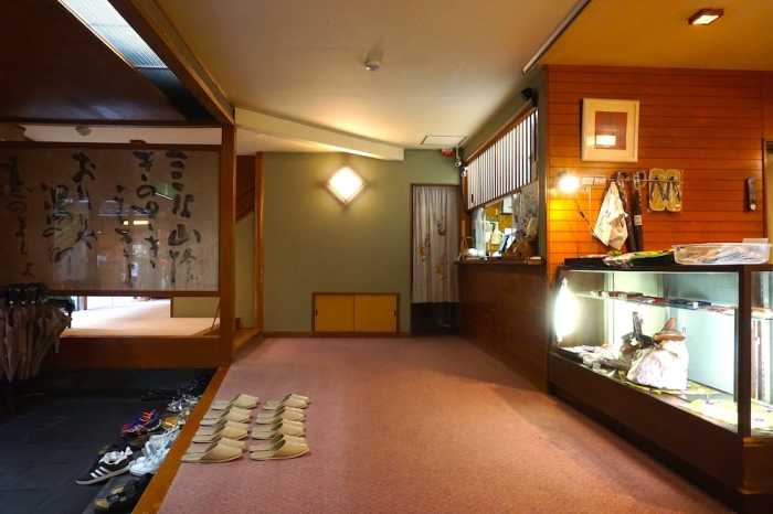 HAYAKAWA ECONOMY INN 但馬