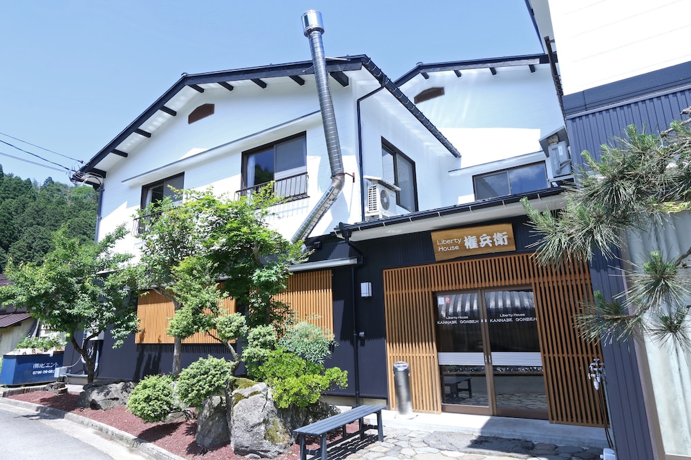 LIBERTY HOUSE 権兵衛 但馬