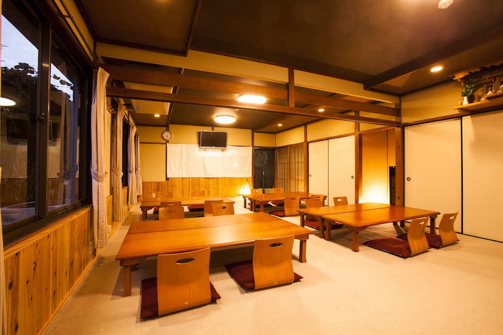 LIBERTY HOUSE 権兵衛 但馬