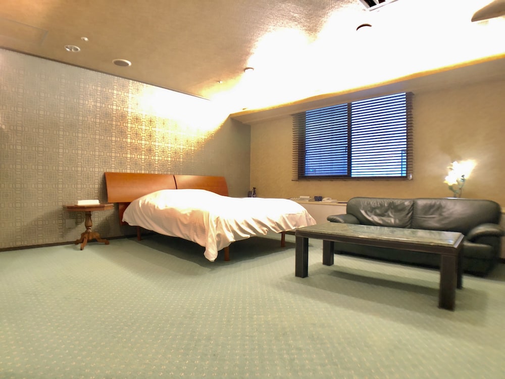 ホテルリッツ甲子園 但馬