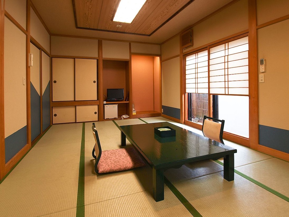 波音の宿 くろしお 但馬