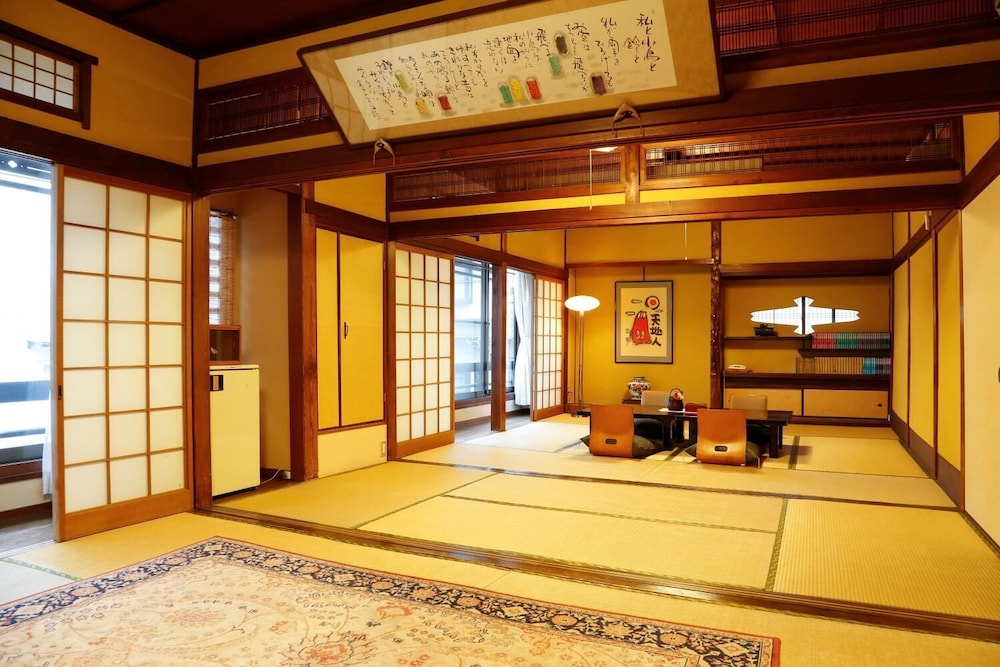 ぎゃらりーの宿 つばきの旅館 但馬