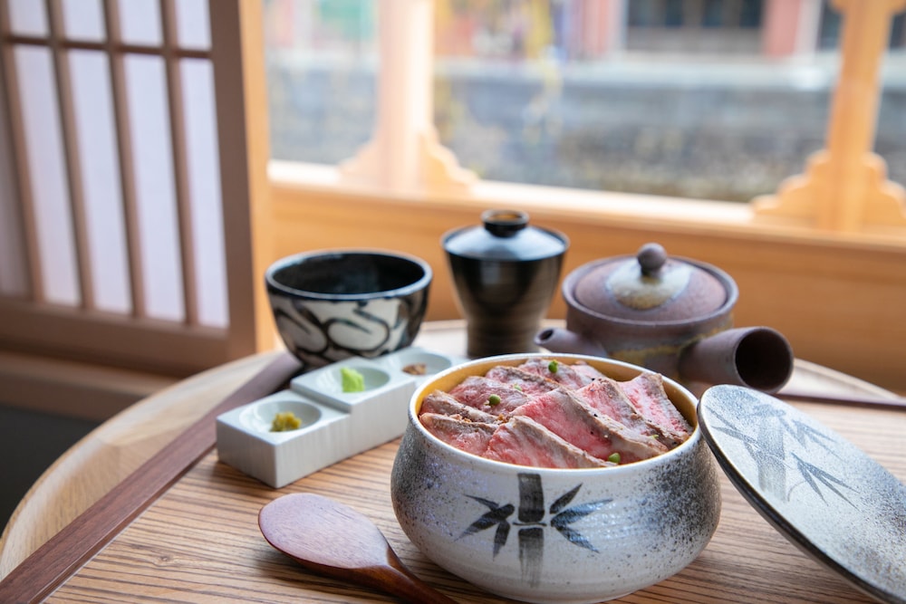 城崎温泉 炭平別邸 季ト時 但馬