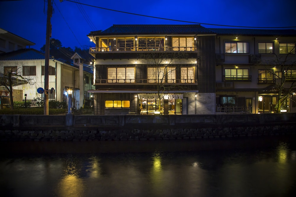 城崎温泉 炭平別邸 季ト時 但馬