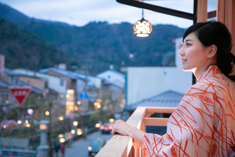 城崎温泉 炭平別邸 季ト時 但馬