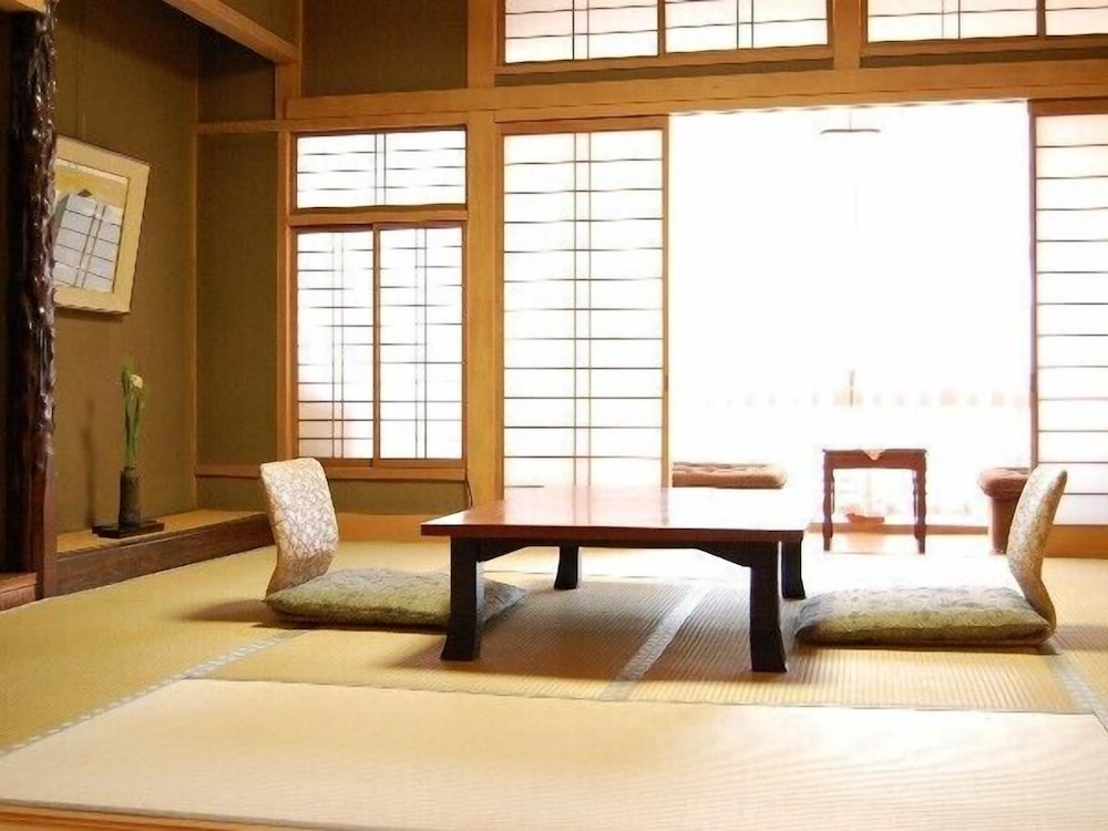 三國屋 但馬